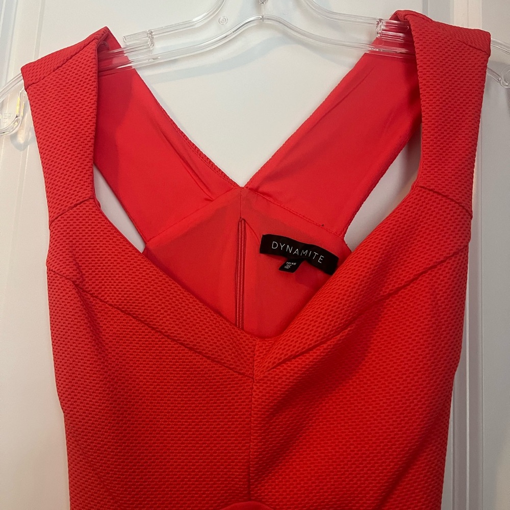 Dynamite Coral Backless Dress - Picture 3 of 5